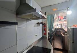 Soundproofed room with smoke release Soundproofed room with smoke release