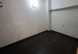 Soundproofed room with smoke release Soundproofed room with smoke release