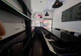 Soundproofed room with smoke release Soundproofed room with smoke release
