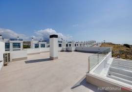 Detached villa in Mutxamel with sea views, private pool and solarium Detached villa in Mutxamel with sea views, private pool and solarium