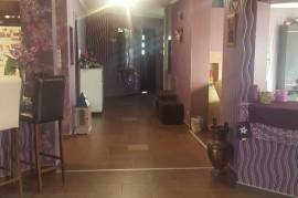 Exclusive family house in Baja