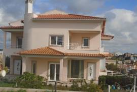 GREAT LOW PRICE - 4 bedroom villa in Bela Vista/Lagoa