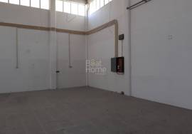 Warehouse - RENTAL - 596.25 m2 - Montijo