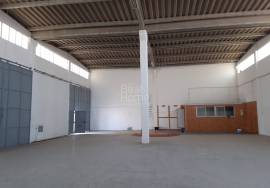 Warehouse - RENTAL - 596.25 m2 - Montijo