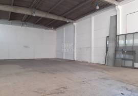 Warehouse / 381.60 m2 / Rental / Montijo