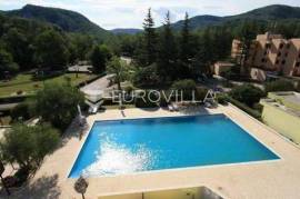 Croatia, Motovun: hotel, health center, spa resort in the middle of Istria: huge potential!!!