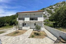 Senj, Lukovo, beautiful detached house with 4 apartments