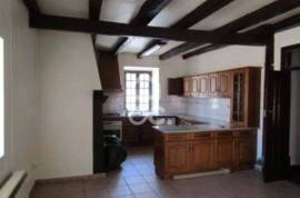 House with 5 bedrooms and patio in Verride, Montemor o Velho. House with 5 bedrooms and patio in Verride, Montemor o Velho.