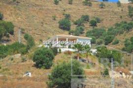 COMFORTABLE COUNTRY HOUSE of 269 m2, located on a hill just 4 km from the beach. PANORAMIC VIEW ON THE COAST