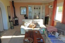 COMFORTABLE COUNTRY HOUSE of 269 m2, located on a hill just 4 km from the beach. PANORAMIC VIEW ON THE COAST