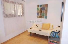 Property of 162 m2 located in the town of Algarrobo (Málaga) composed of 2 new apartments on the same floor (one with 2 bedrooms of 95 m2 approx., And the other with 1 bedroom of 67 m2 approx.)