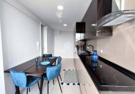 3 bedroom apartment in first line of sea fully refurbished and furnished