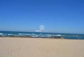 New 3 bedroom apartment 50 meters from fragosa beach in Aver-o-Mar , Póvoa de Varzim