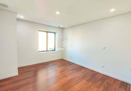 3 bedroom apartment completely renovated in the center of Póvoa de Varzim
