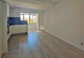 1 bedroom apartment refurbished in the center of Póvoa de Varzim