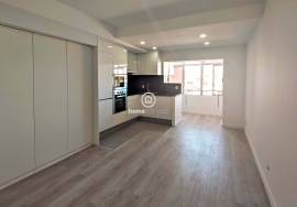 1 bedroom apartment refurbished in the center of Póvoa de Varzim