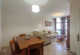 Apartment T2 +1 with garage 400m from the beach