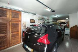 3 bedroom villa in the city center