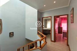 3 bedroom villa in the city center