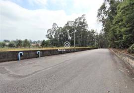 Land with 2126 m2 in Parada