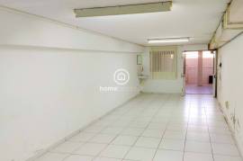 Shop / Trade - Located in Póvoa de Varzim for sale