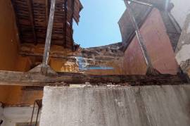House T3 to recover located in the center of Cuba
