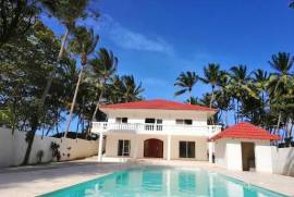 Beachfront Villa That Offer The Perfect Coastal Escape