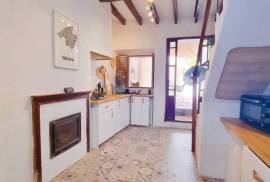 BEAUTIFUL MALLORCAN STYLE HOUSE IN FELANITX