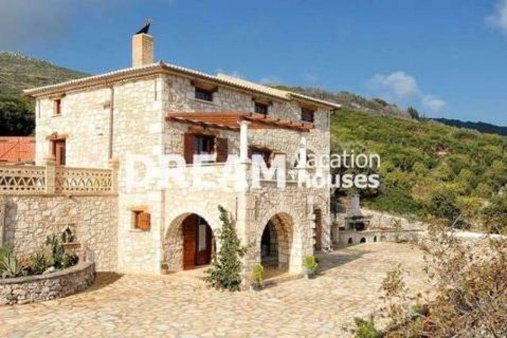 (For Sale) Residential Residence complex || Zakynthos (Zante)/Elatio - 366 Sq.m, 8 Bedrooms, 990.000€