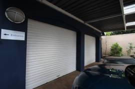 Commercial Office Unit For Sale in Johannesburg South