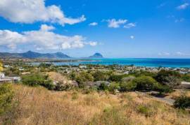 NEW VILLA PROJECT WITH SEA AND MOUNTAIN VIEW IN BLACK RIVER – MAURITIUS.