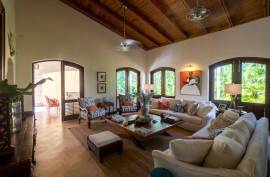 Serene Family Villa In A Peaceful Cul-De-Sec