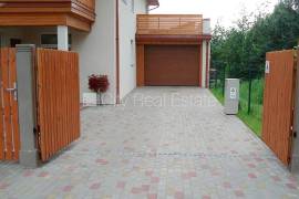 Detached house for sale in Jurmala, 200.00m2