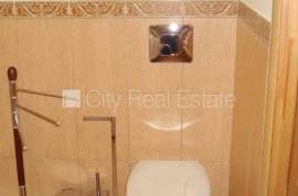 Detached house for sale in Jurmala, 200.00m2