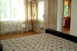 Detached house for sale in Jurmala, 200.00m2