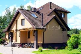 Detached house for sale in Riga district, 420.00m2