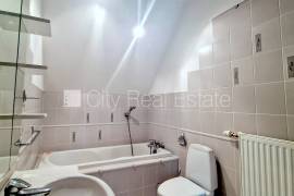 Detached house for sale in Jurmala, 228.00m2