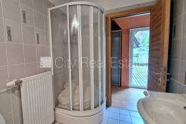 Detached house for sale in Jurmala, 228.00m2