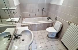 Detached house for sale in Jurmala, 228.00m2