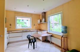Detached house for sale in Jurmala, 228.00m2