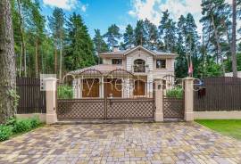 Detached house for sale in Jurmala, 365.00m2