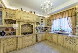 Detached house for sale in Jurmala, 365.00m2