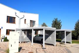 Detached house for rent in Riga district, 179.00m2
