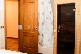 Detached house for sale in Riga district, 343.00m2