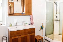 Detached house for sale in Riga district, 343.00m2