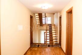 Detached house for sale in Riga district, 343.00m2