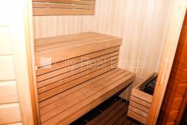 Detached house for sale in Riga district, 343.00m2