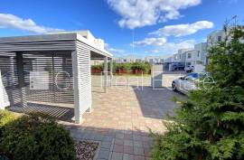 Detached house for sale in Riga district, 231.00m2