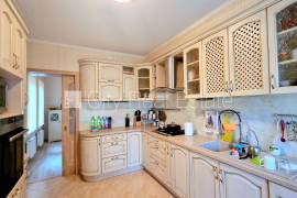 Detached house for sale in Jurmala, 800.00m2