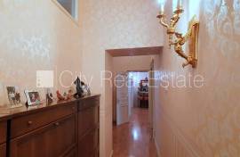 Apartment for sale in Riga, 303.00m2